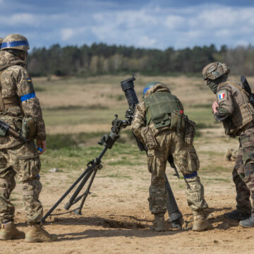 Le Danemark et les Pays-Bas vont acheter des armes américaines pour l’Ukraine