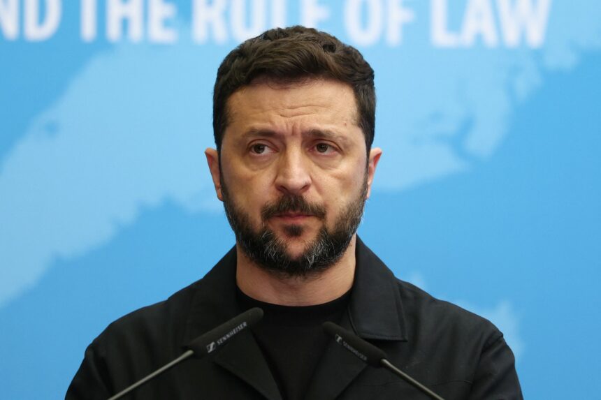 Zelensky défend la loi qui abolit l’indépendance des organismes de lutte contre la corruption
