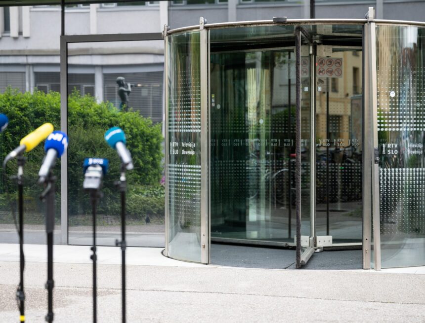 Bruxelles demande à la Slovénie de mener à bien les réformes du financement des médias publics