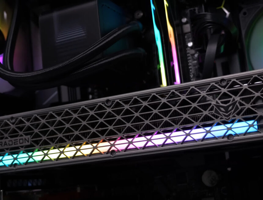 Razer présente une nouvelle station d’accueil Thunderbolt 5 et un boîtier eGPU