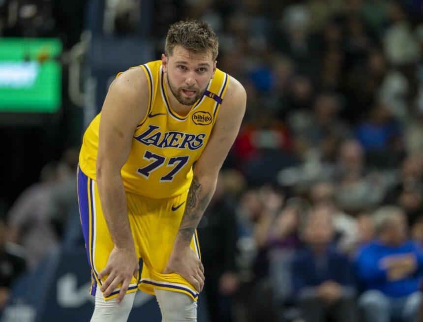 26018581-1753220526.jpeg « Il a passé du temps avec Jeanie Buss »