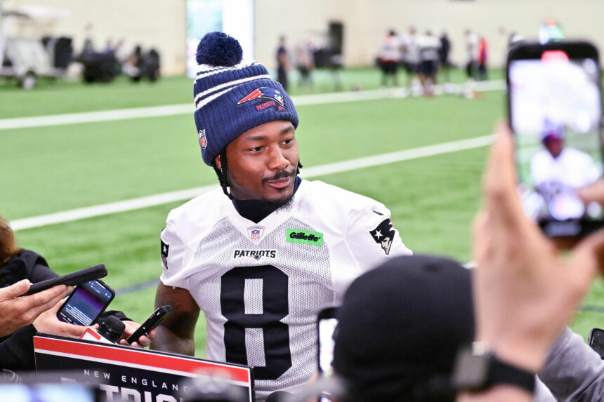 Stefon Diggs révèle un plan de mentorat pour la recrue des Patriots Kyle Williams