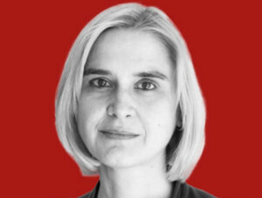 Connecting Worlds – Une interview avec Criticism Political