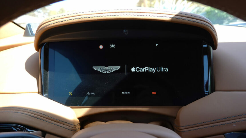 Tout ce que nous avons appris pendant une semaine avec Apple CarPlay Ultra