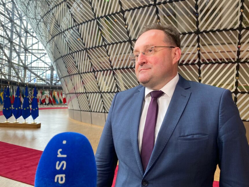 Šimoňák : Les pays membres de l’UE sont préoccupés par les droits de douane américains de 30