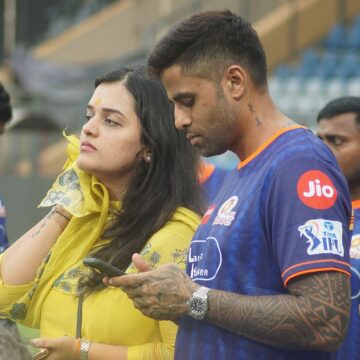 « Seule personne qui peut me supporter » – le souhait sincère de Suryakumar Yadav à sa femme lors de son anniversaire de mariage
