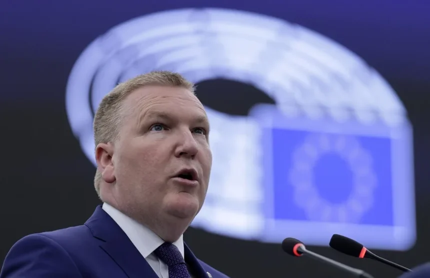 La Commission européenne demande une politique d’intégrité plus stricte en Belgique