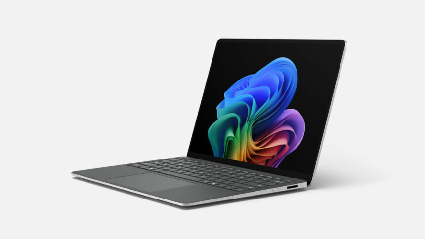 Le « Surface Laptop 5G » pour les entreprises montre que Microsoft n’en a pas encore fini avec Intel
