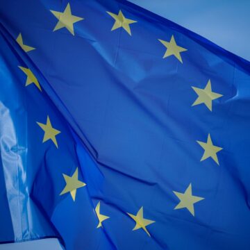 L’UE a enregistré un excédent de la balance des opérations courantes de 114 milliards d’euros au premier trimestre 2025