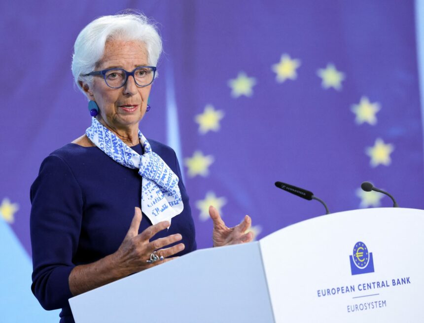 BCE : l’accord commercial avec Trump n’a pas « éliminé l’incertitude mondiale », prévient Christine Lagarde.