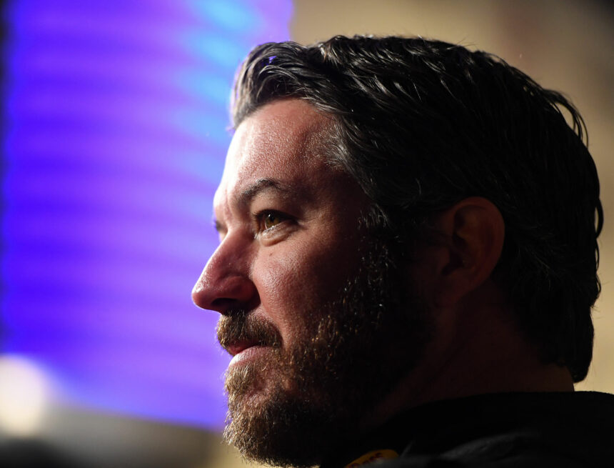 Loin de NASCAR, Martin Truex Jr. construit une entreprise de réaction privée avec une mission de sauvetage