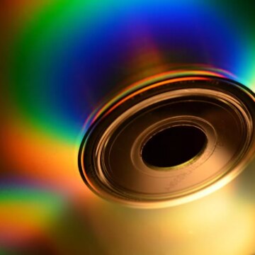 Le CD a 43 ans : le format qui a changé la musique pour toujours