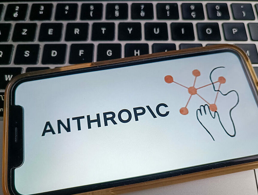 GettyImages-2227254922-1024x648.jpg Les auteurs se réjouissent de l’accord « historique » qui sera bientôt conclu dans le cadre du recours collectif contre l’anthroposophie