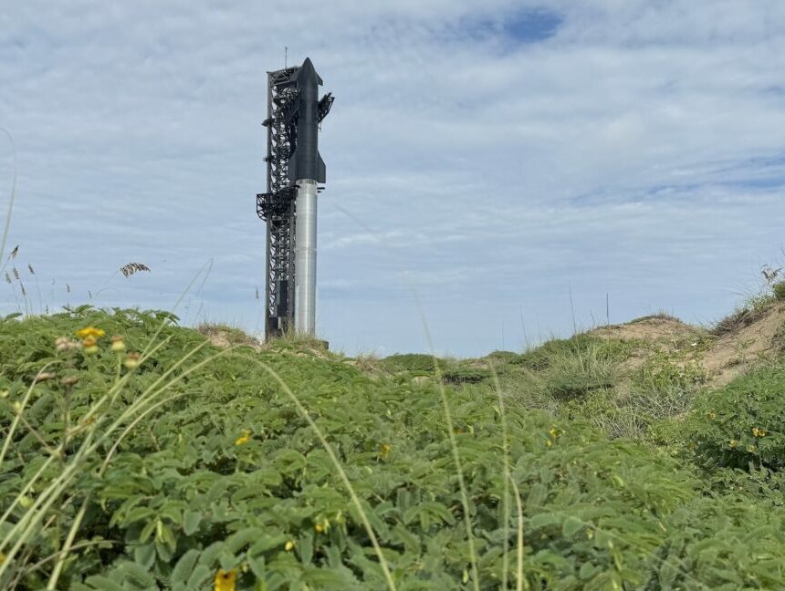 IMG_4815-1152x648.jpg Il ne reste plus beaucoup de temps à SpaceX pour faire parler d’elle avec son vaisseau de deuxième génération.