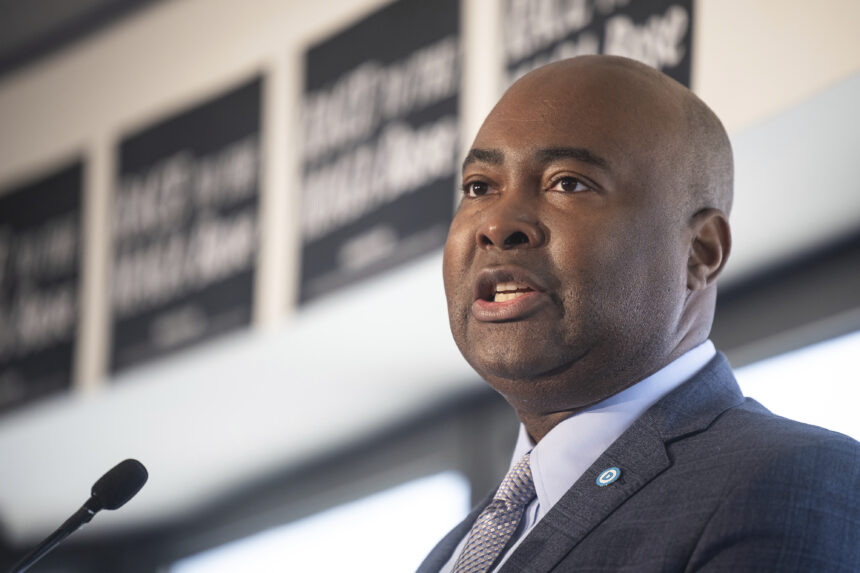 Si vous avez soudainement été ajouté au Substack de Jaime Harrison, vous n’êtes pas le seul.