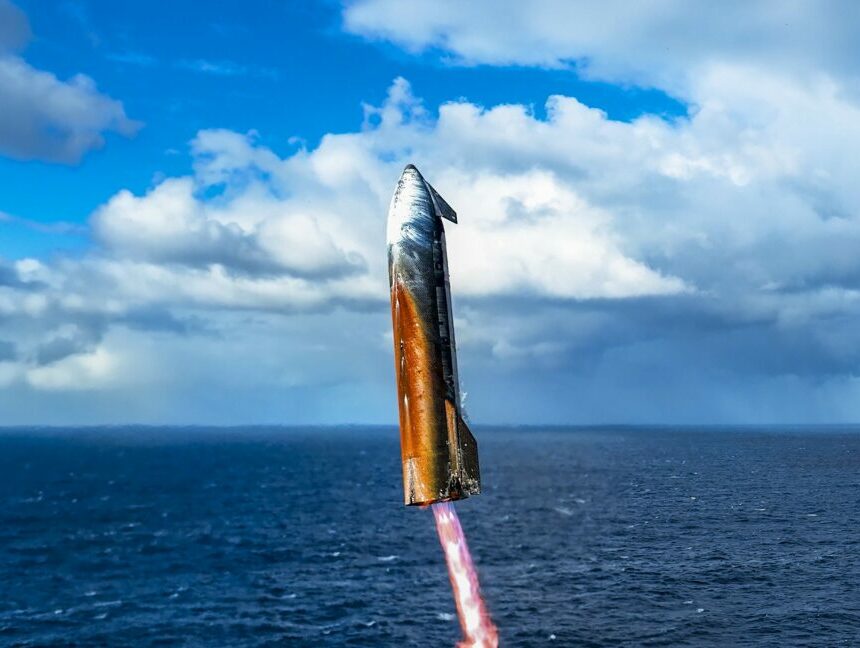 starship-1152x648.jpg Le bouclier thermique du vaisseau semble avoir bien fonctionné lors des essais