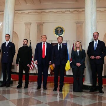 L’Europe entre en scène alors que Trump tente de négocier des pourparlers de paix entre la Russie et l’Ukraine