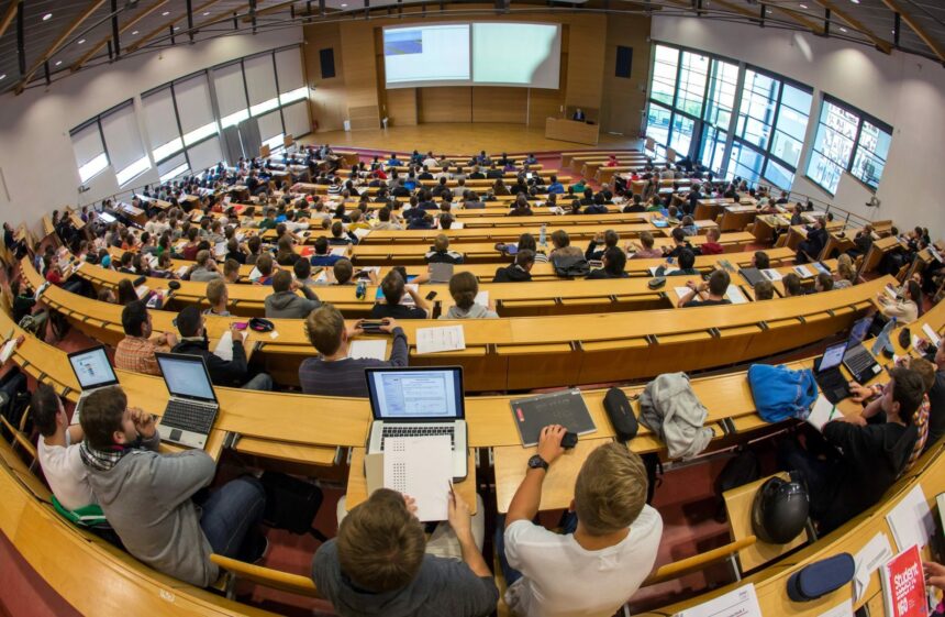 Les pays de l’UE dépensent à nouveau davantage pour l’éducation
