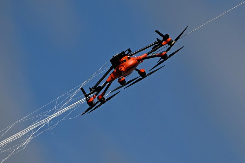 Mur anti-drones : « Il faut agir vite et tirer les leçons de l’Ukraine (Commissaire européen à l’AFP)