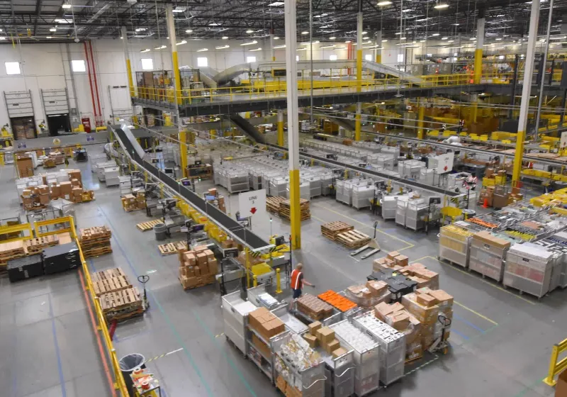 Amazon va honorer les commandes de Walmart, brouillant ainsi la frontière entre rivaux et partenaires