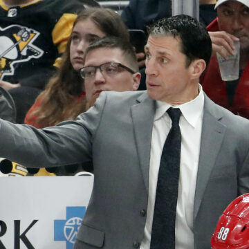 Les ouragans HC Brind’amour établissent des attentes fermes pour les perspectives plus jeunes de l’équipe