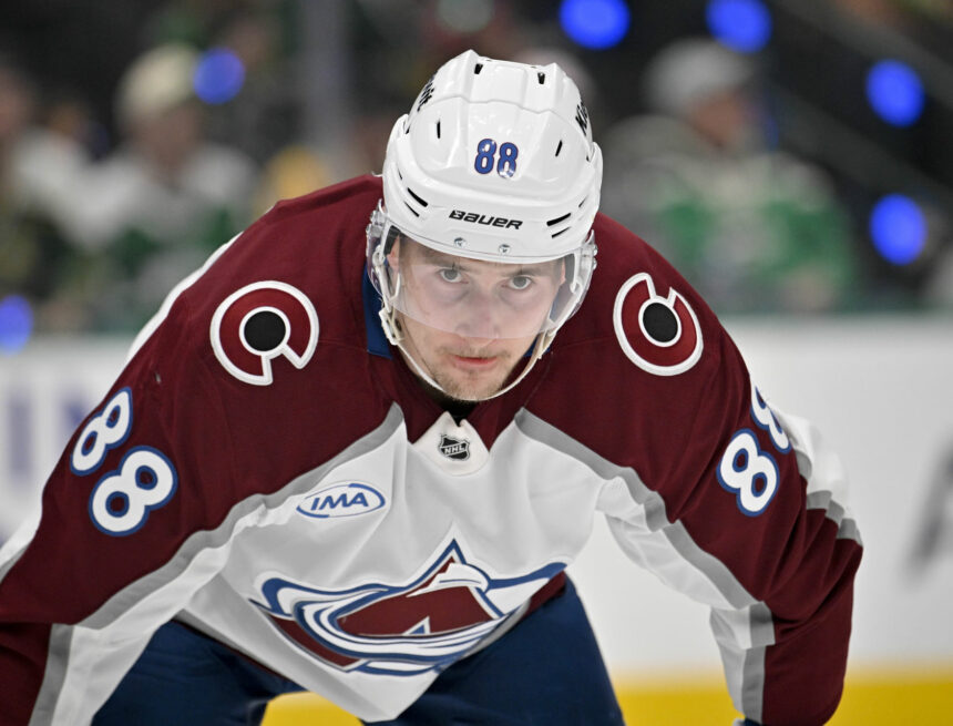 Avalanche du Colorado revivant de la situation de Mikko Rantanen avec le contrat de Martin Necas, par initié de la LNH