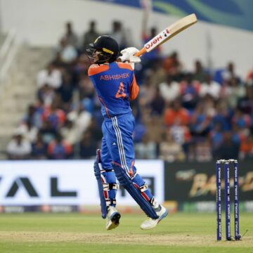 31aaa-17583427875155-1920.jpg "C’est une tempête, une inondation et un tsunami" – Aakash Chopra salue