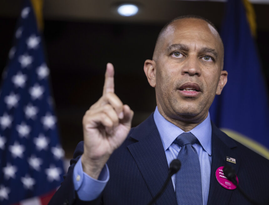 u-s-congress-71352.jpg Les démocrates se démènent pour lancer une contre-offensive de redécoupage contre Trump