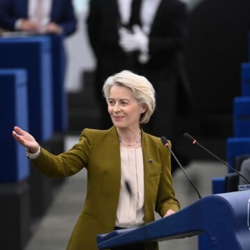 Von der Leyen : La Commission européenne arrête les paiements à Israël