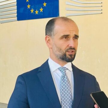 Murtazani : tous les membres de l’UE s’accordent à dire que les réformes de l’État de droit progressent à un rythme soutenu.